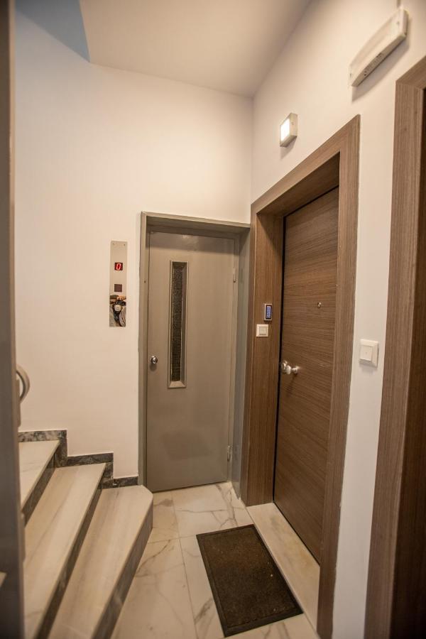 Raise Kifisias Serviced Apartments Atenas Exterior foto