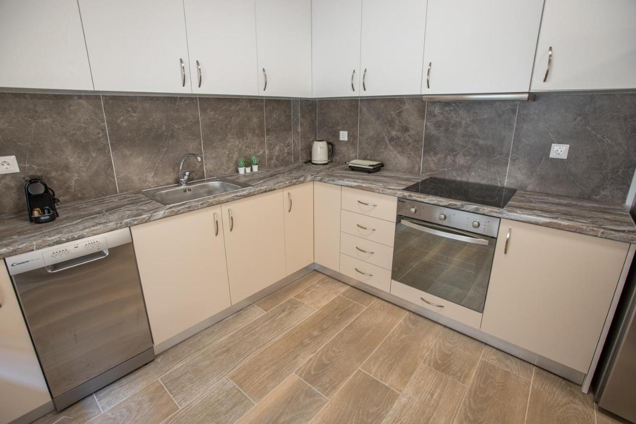 Raise Kifisias Serviced Apartments Atenas Exterior foto